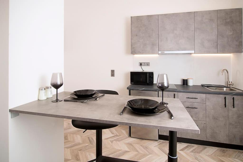 Joy'S Modern-Chic Home Kalamáta Kültér fotó